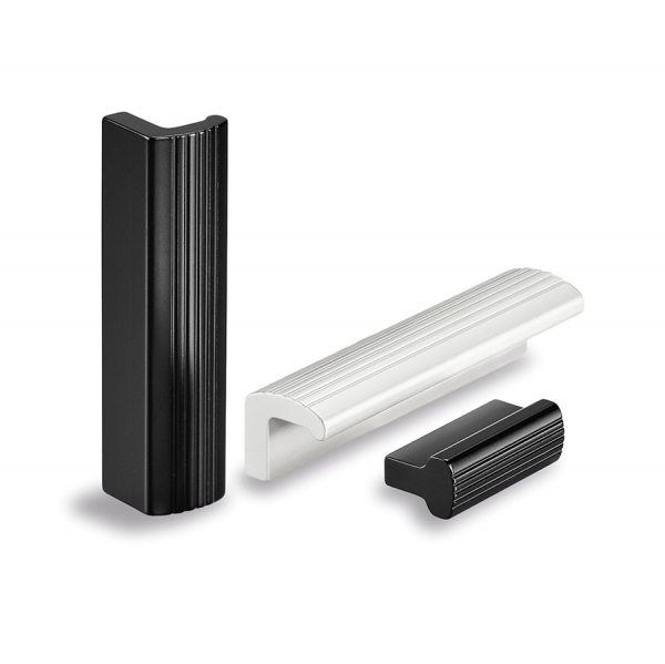 Ledge handles : Handle PR 
in aluminium 